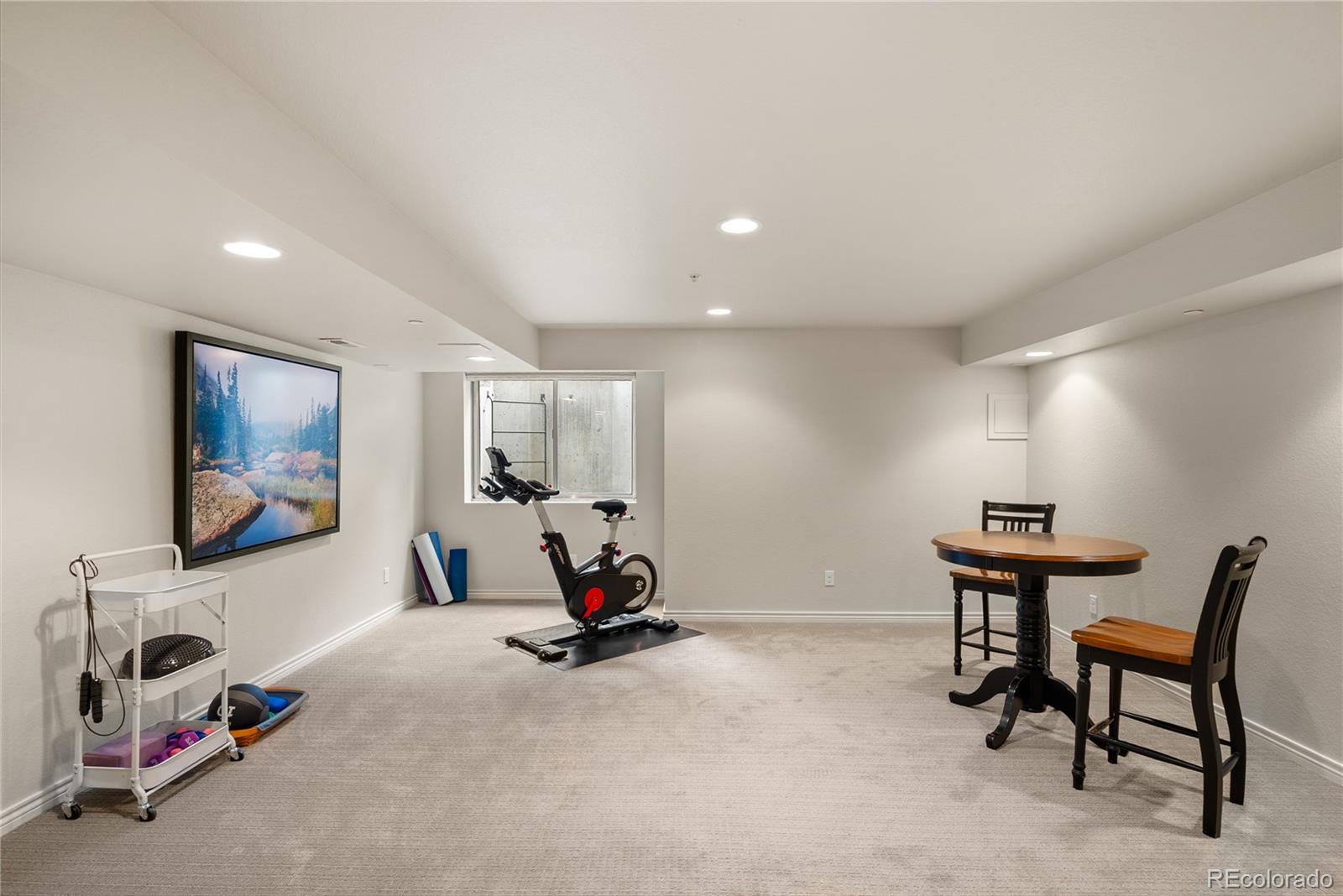 6 S Monroe Street Denver CO 80209