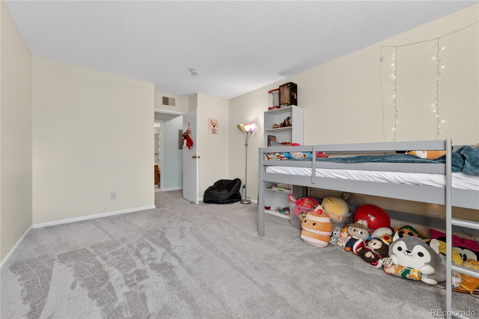 3320 S Ammons Street Lakewood CO 80227