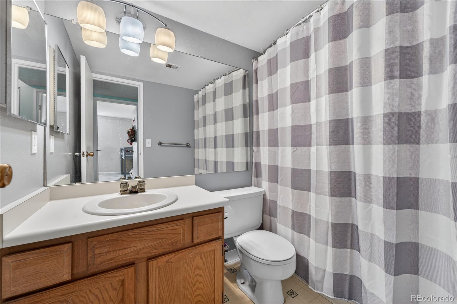 3320 S Ammons Street Lakewood CO 80227