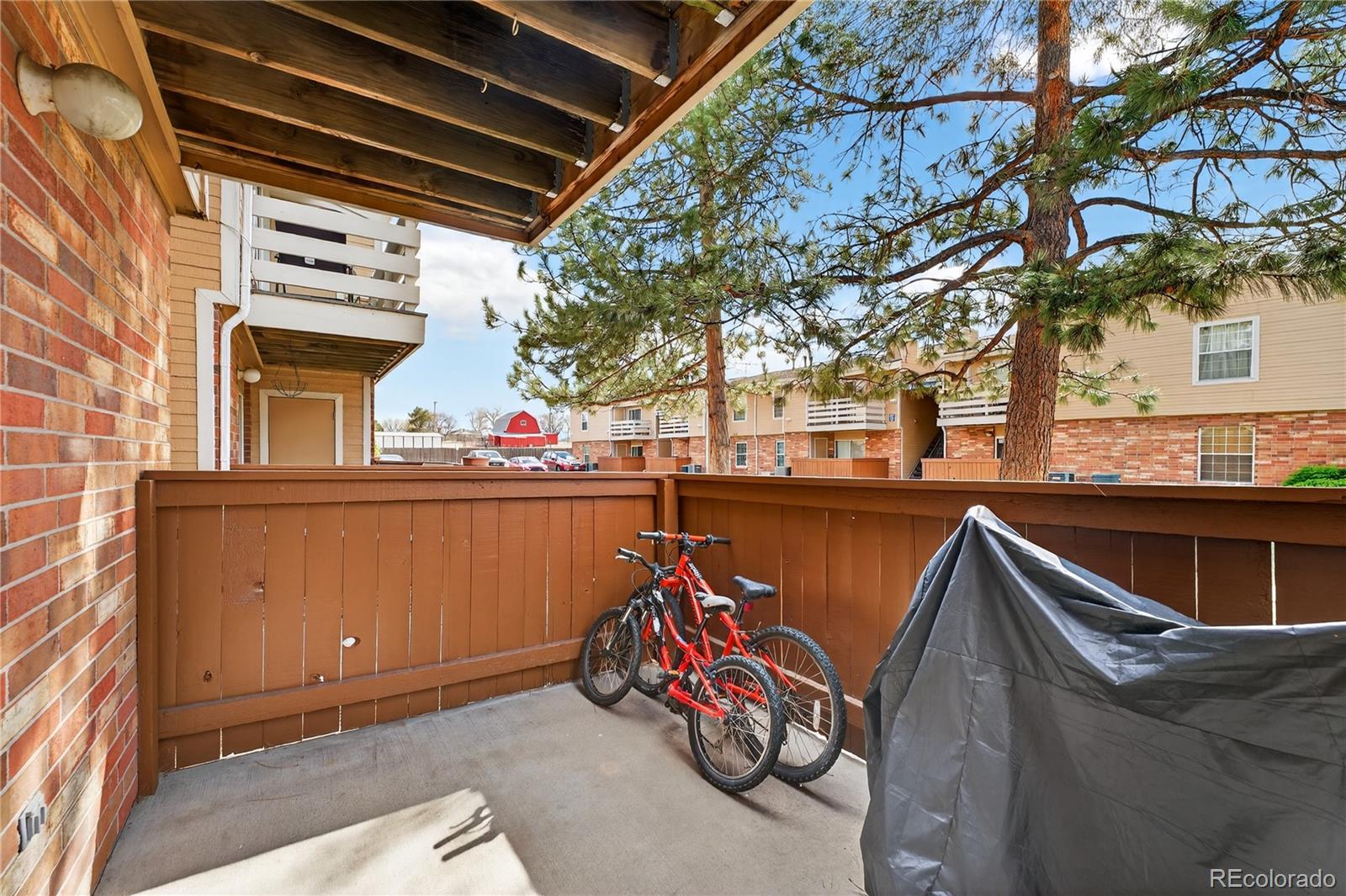 3320 S Ammons Street Lakewood CO 80227