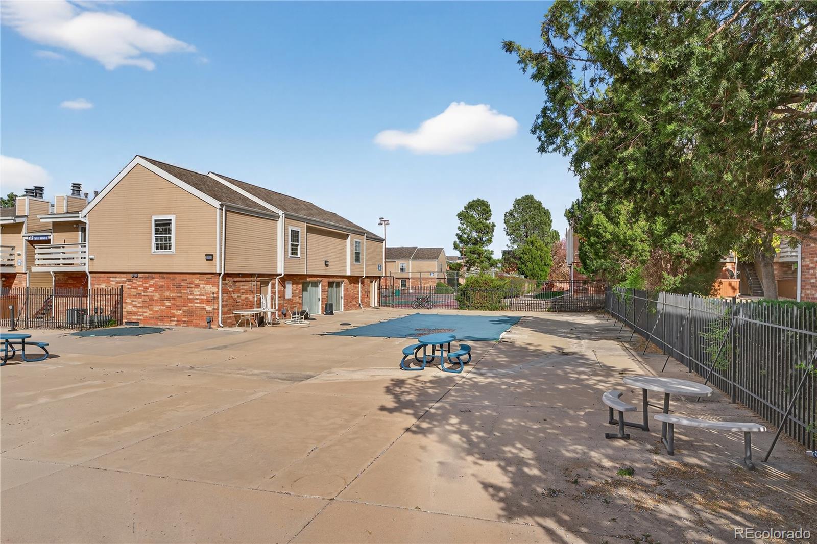3320 S Ammons Street Lakewood CO 80227
