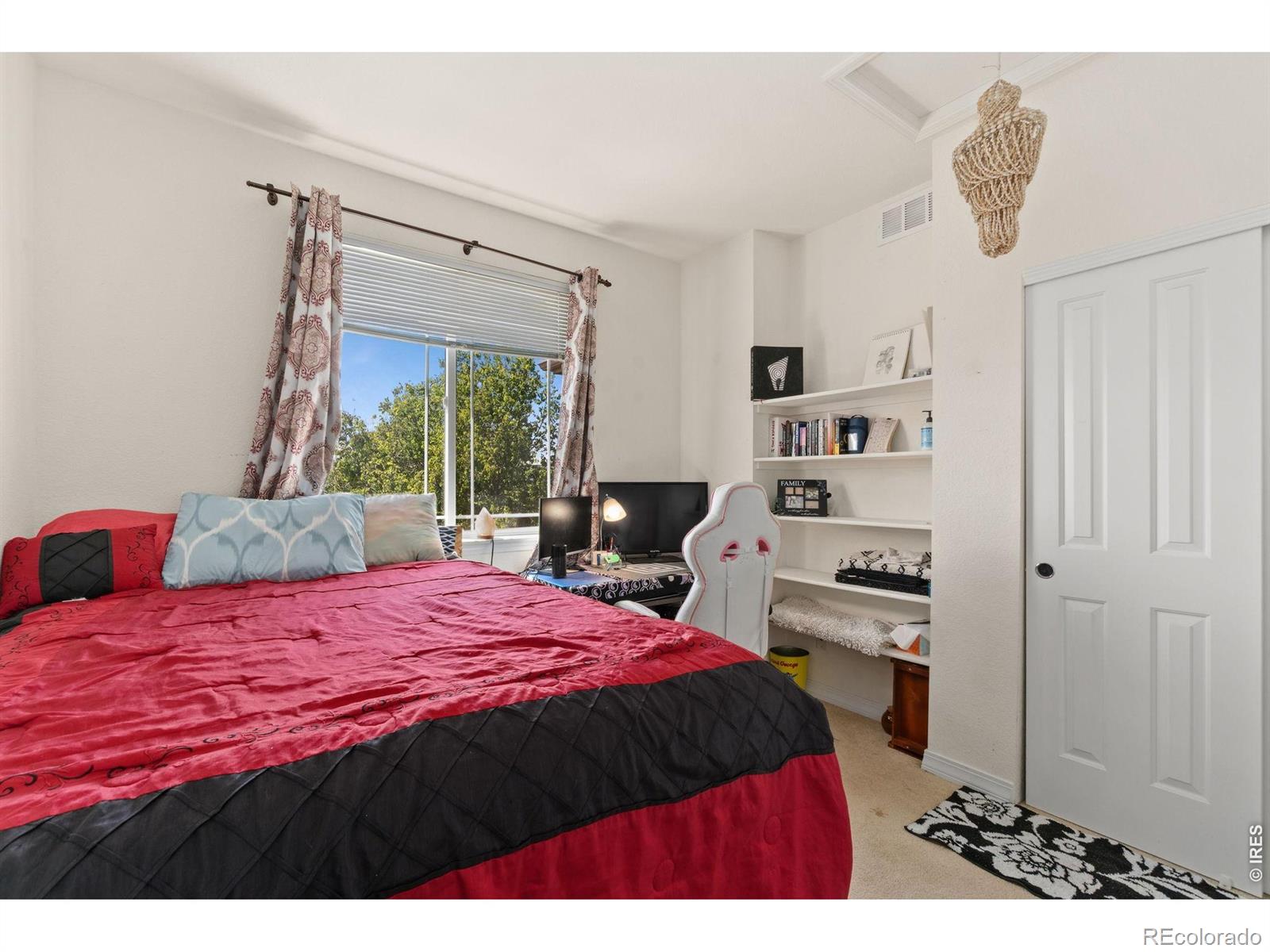 804 Summer Hawk Drive Longmont CO 80504
