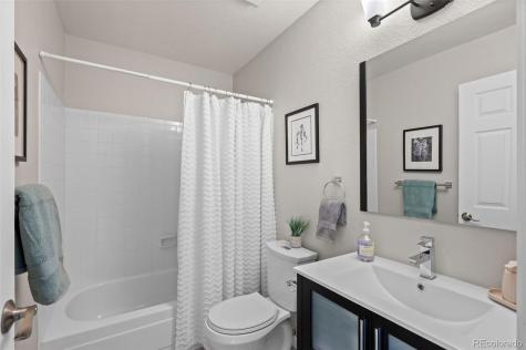 13872 E Linvale Place Aurora CO 80014