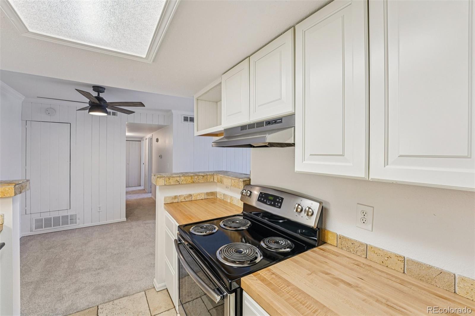 8335 Fairmount Drive Denver CO 80247