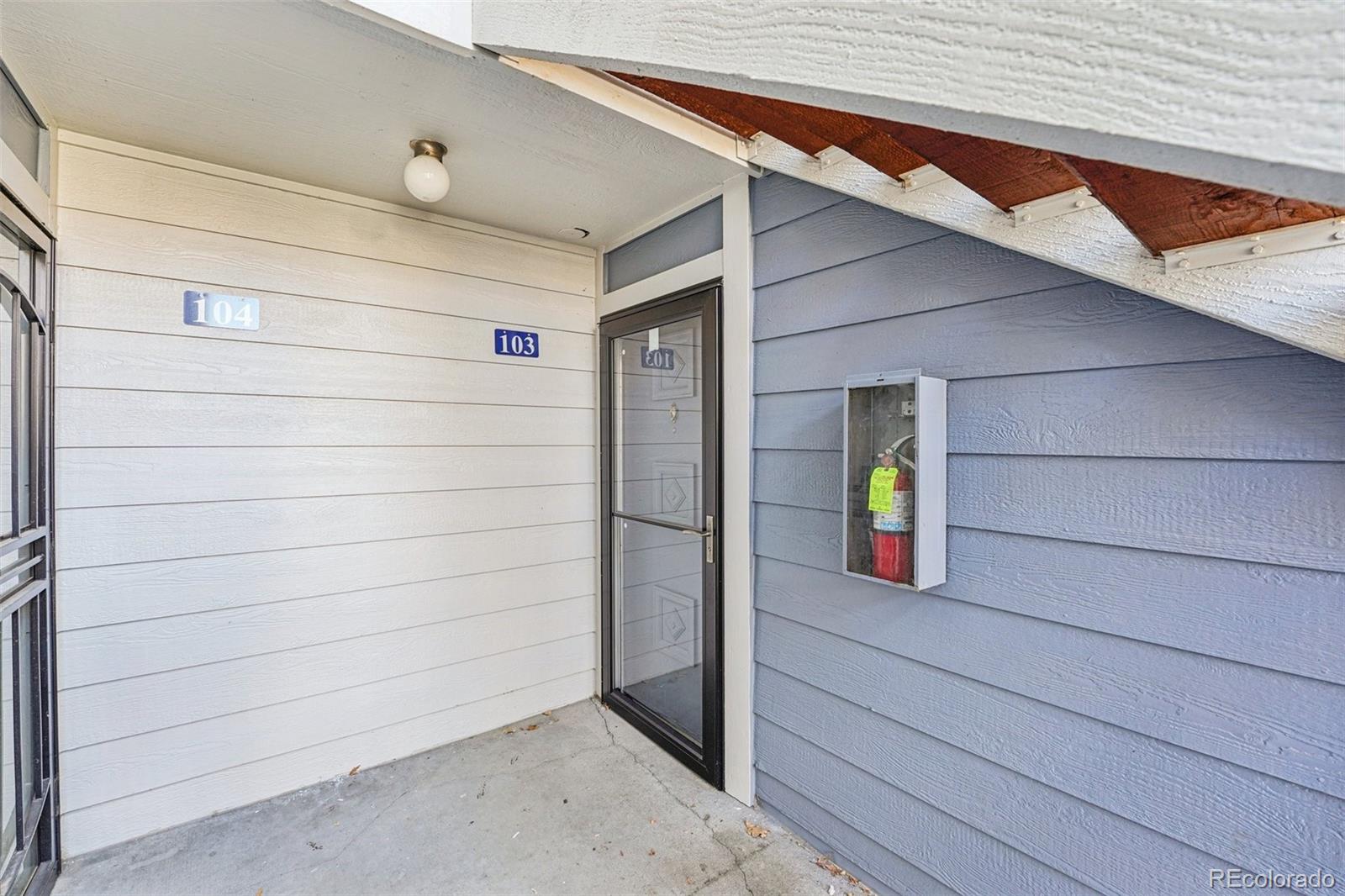 8335 Fairmount Drive Denver CO 80247