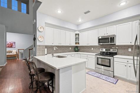 10546 Graymont Lane Highlands Ranch CO 80126