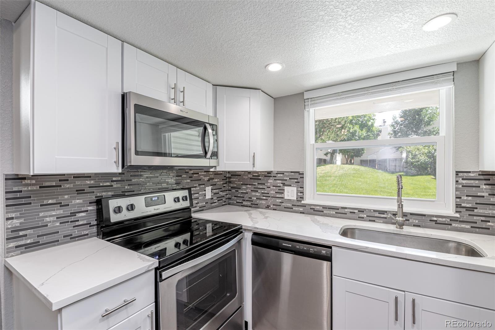 972 S Pitkin Court Aurora CO 80017