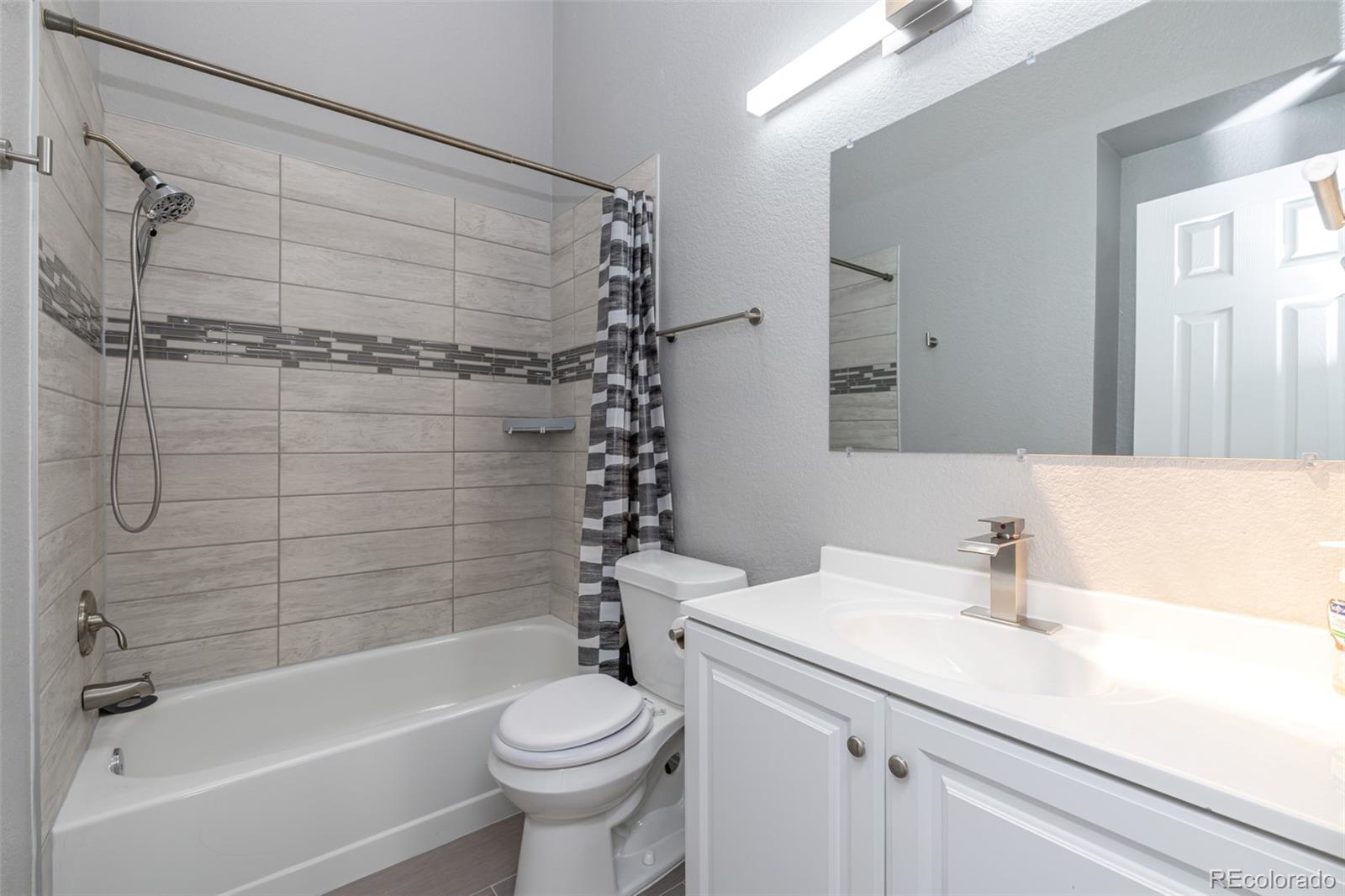 972 S Pitkin Court Aurora CO 80017