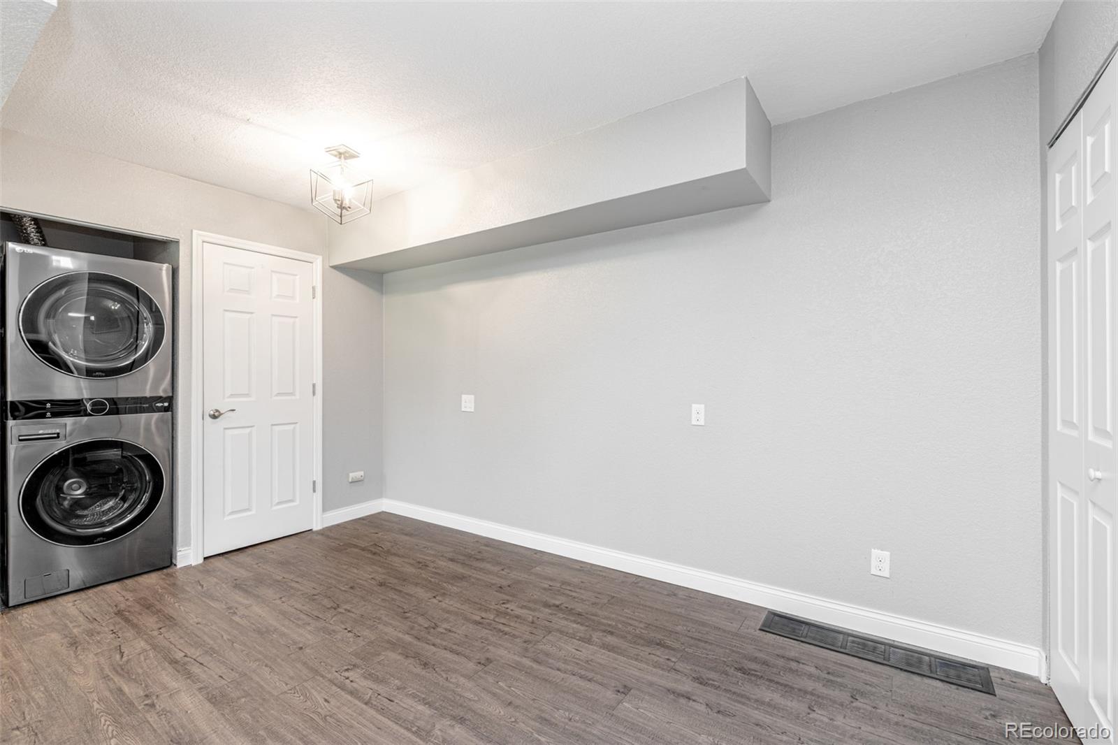 972 S Pitkin Court Aurora CO 80017
