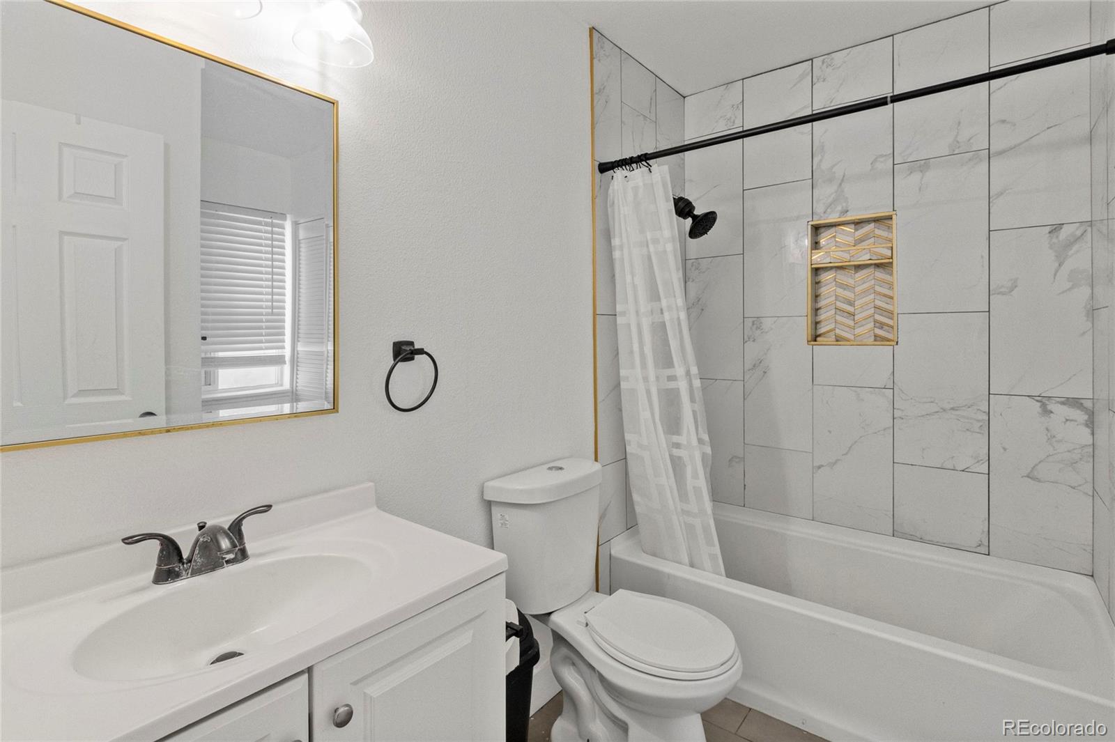 2622 S Xanadu Way Aurora CO 80014