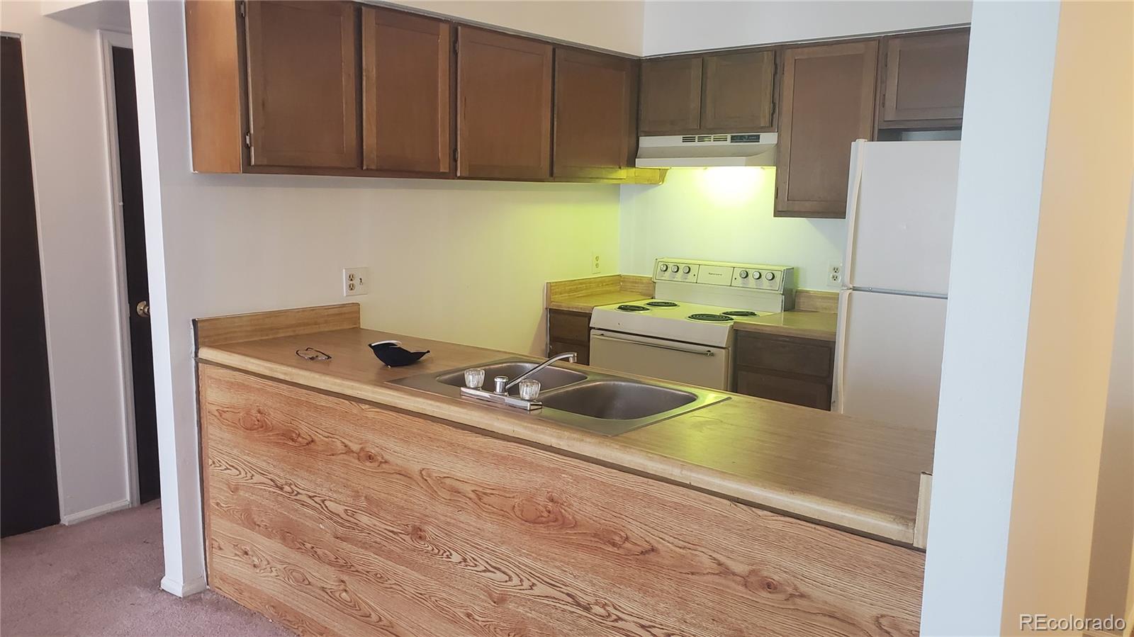 14806 E 2nd Ave Avenue Aurora CO 80011