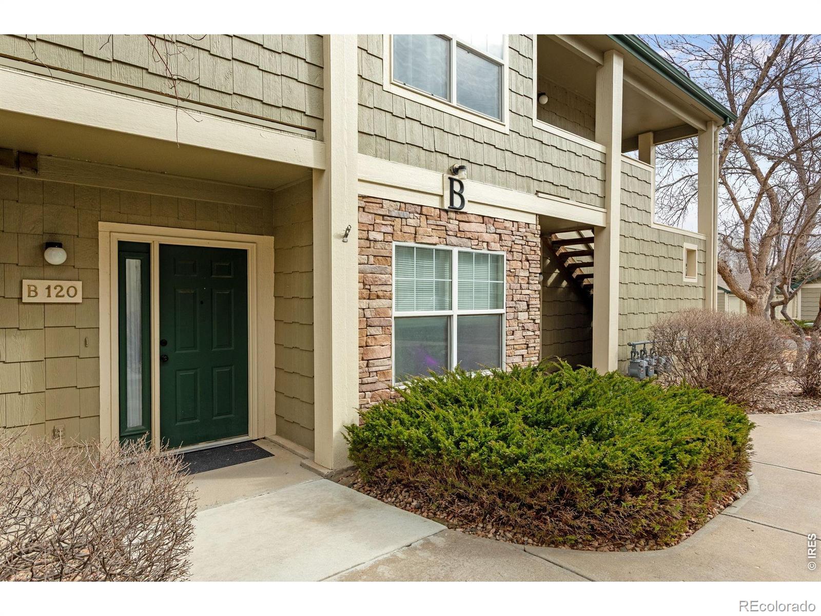 Fort Collins CO, 5225 White Willow Drive, Unit B120
