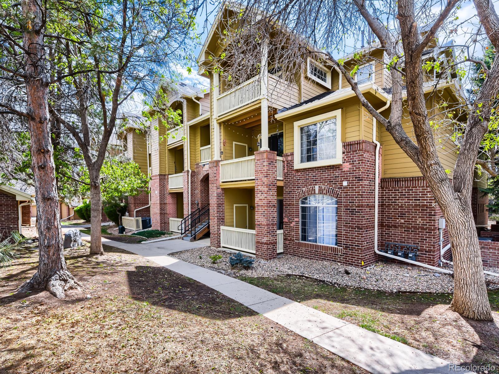 1672 W Canal Circle Littleton CO 80120