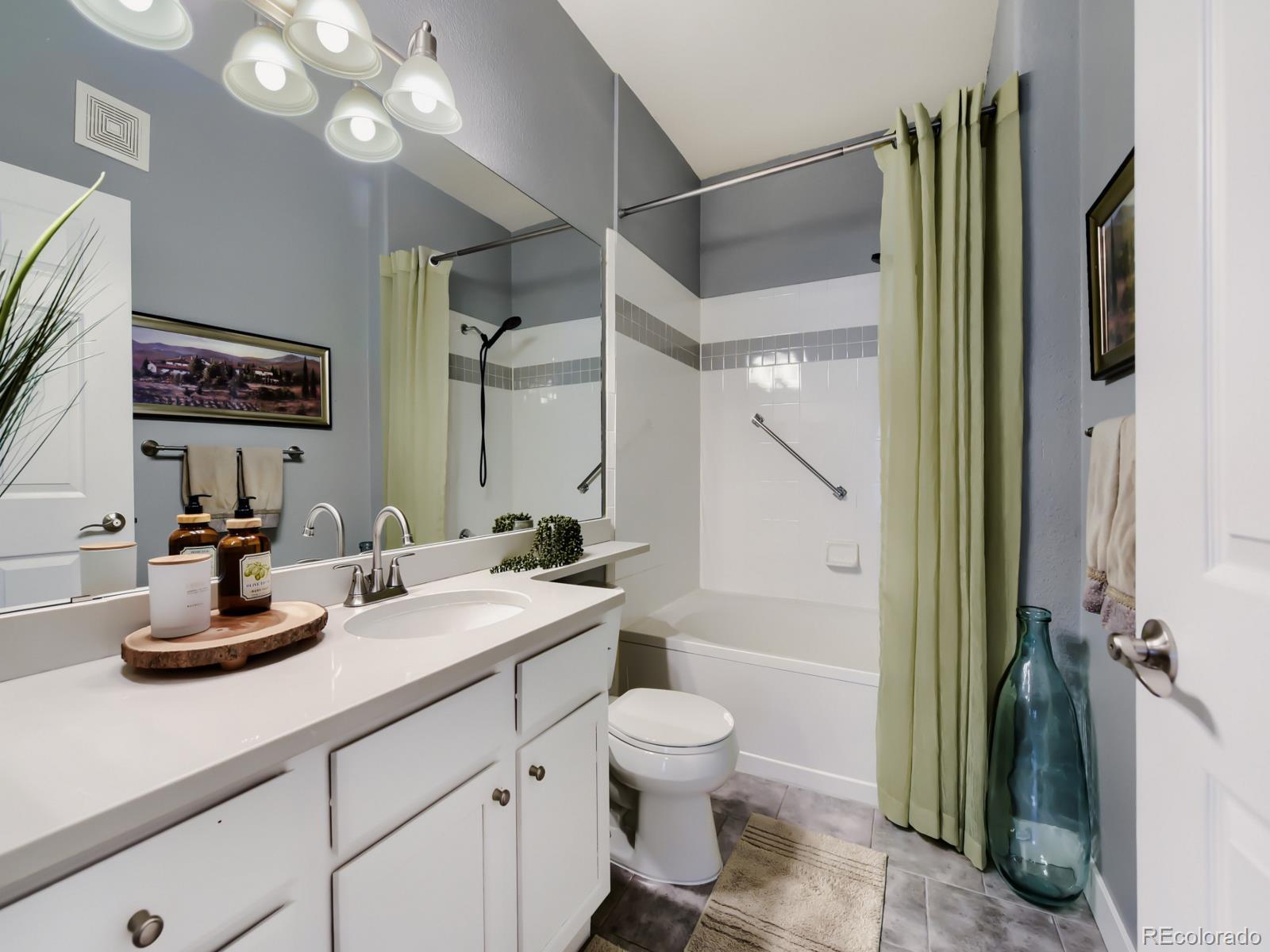 1672 W Canal Circle Littleton CO 80120