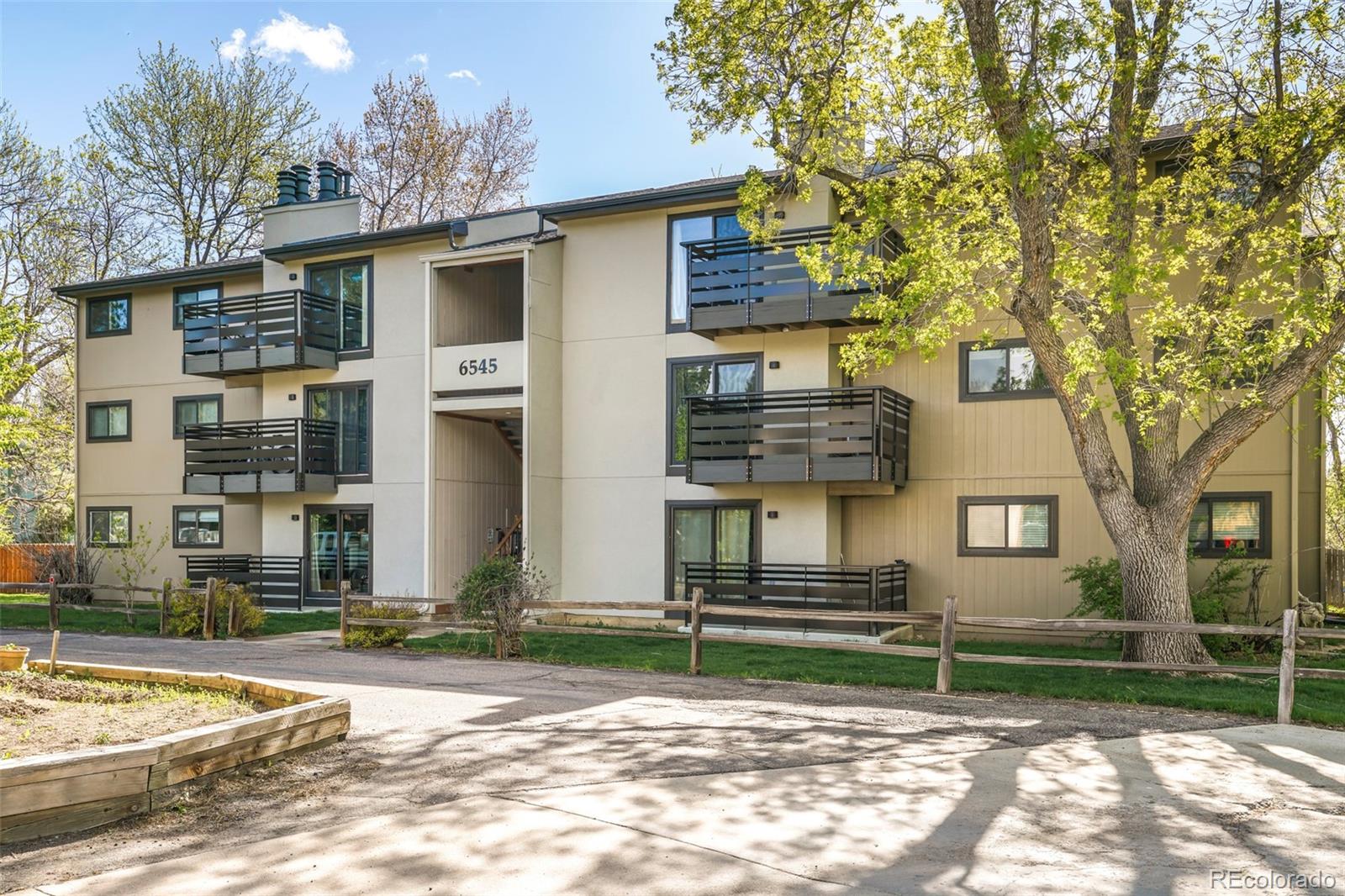 6545 Kalua Road Boulder CO 80301