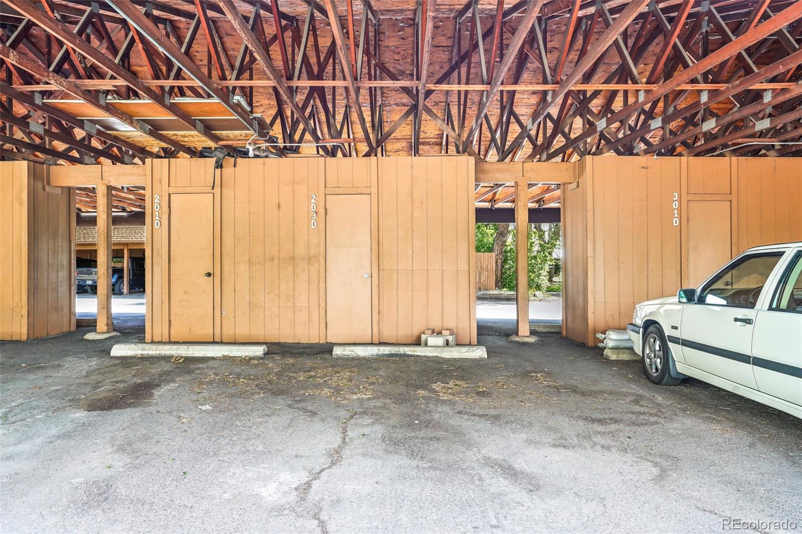 6545 Kalua Road Boulder CO 80301