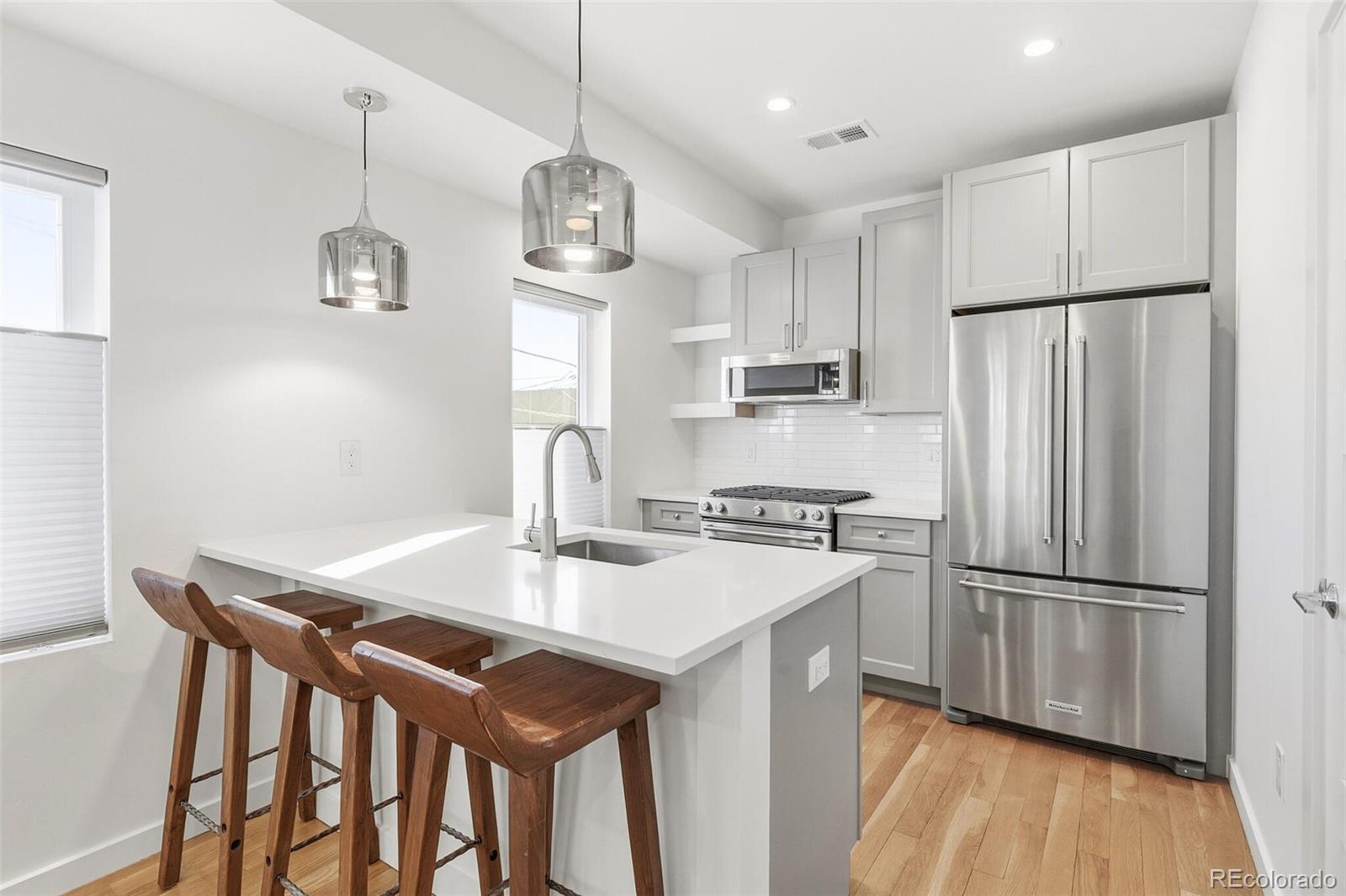 Denver CO, 3850 W 13th Avenue