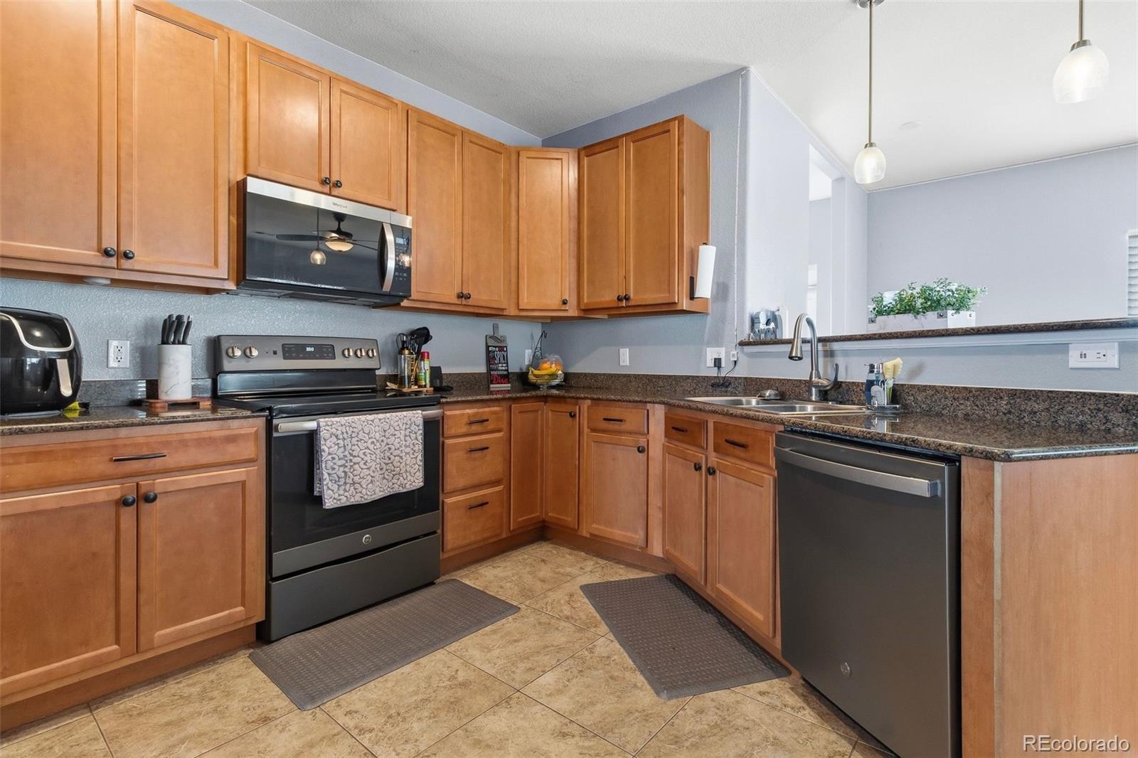 10497 Paris Street Commerce City CO 80640