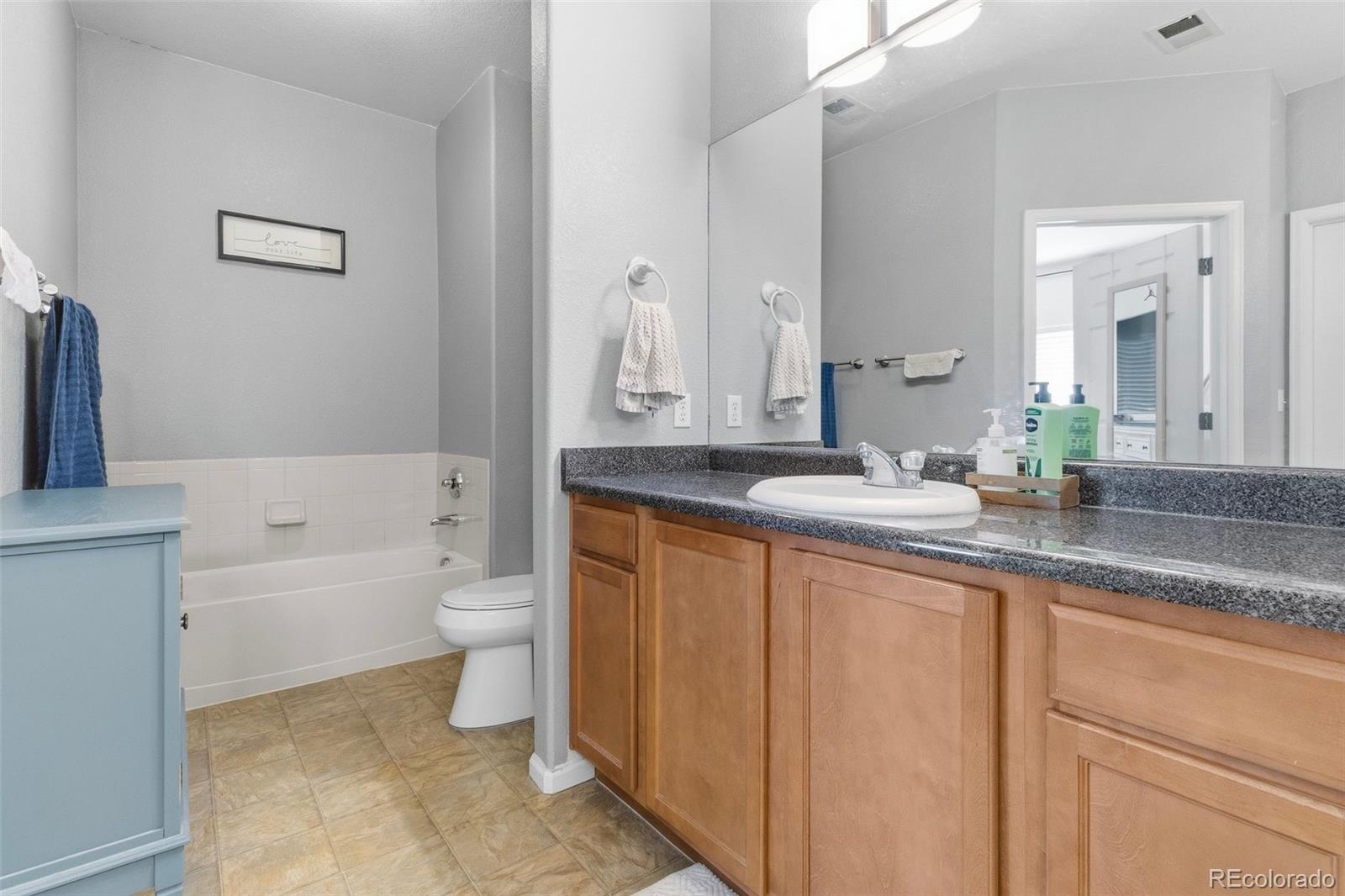 10497 Paris Street Commerce City CO 80640