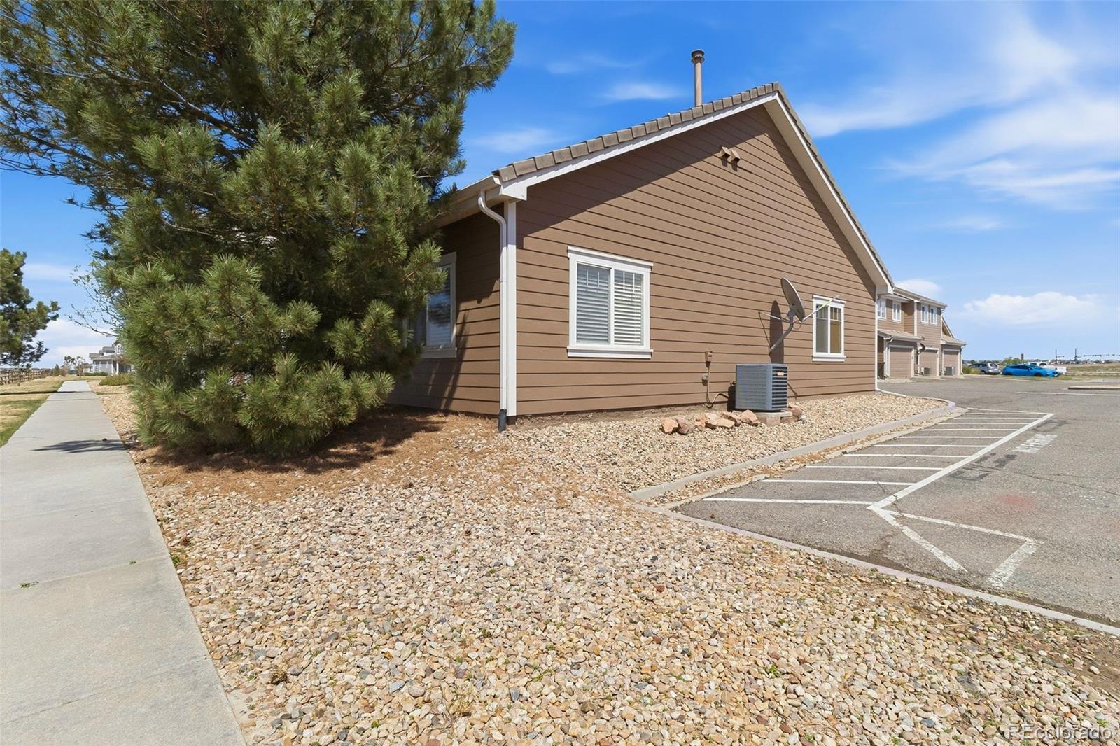 10497 Paris Street Commerce City CO 80640