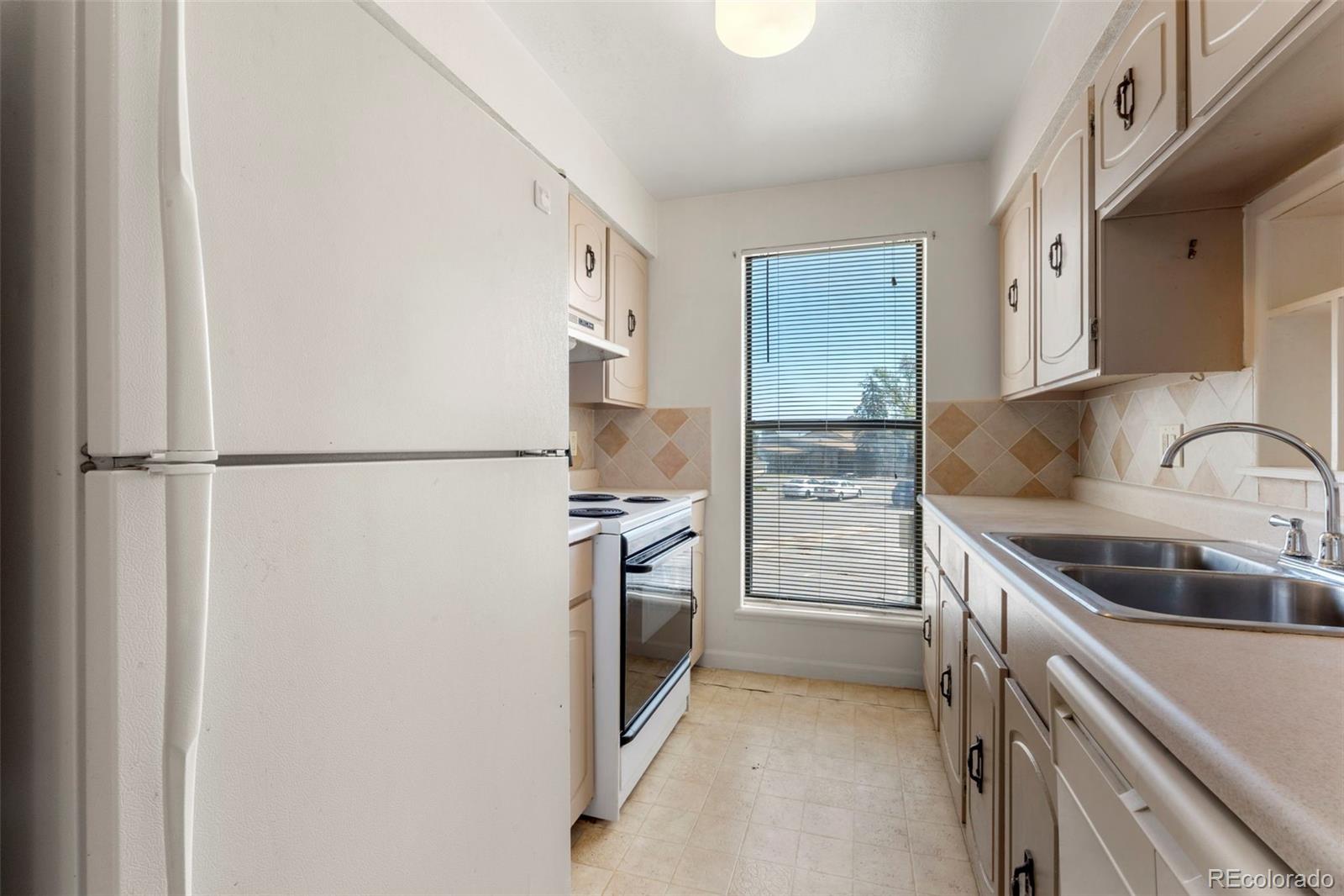 3662 S Granby Way Aurora CO 80014