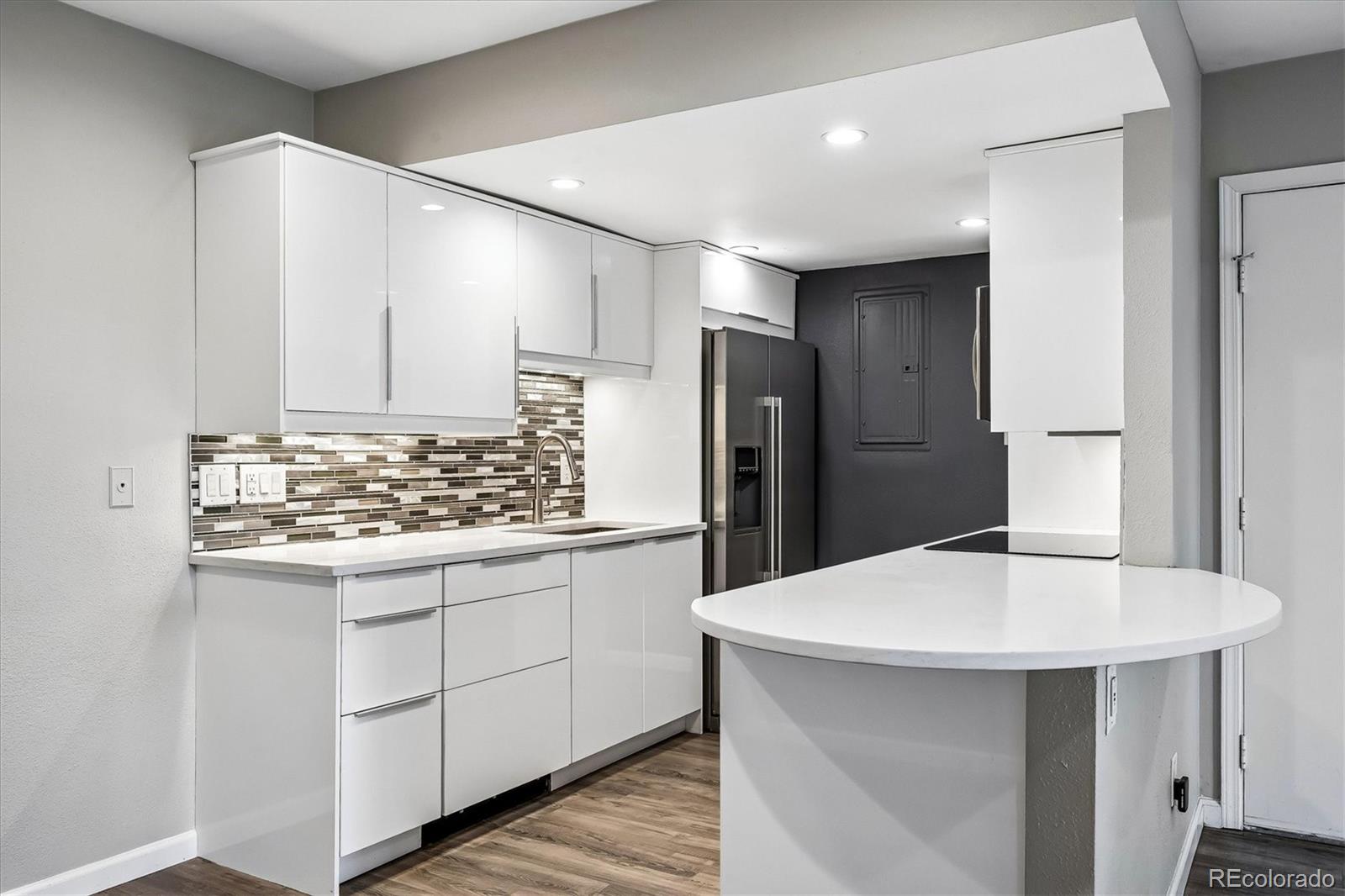8335 Fairmount Drive Denver CO 80247