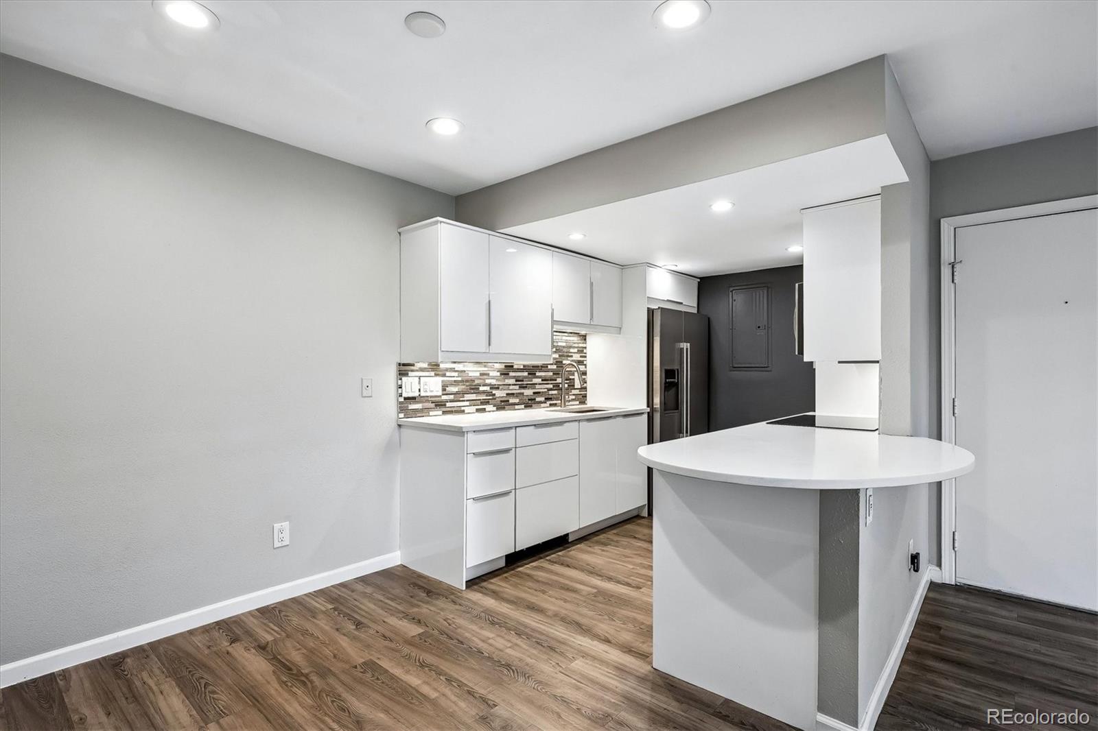 8335 Fairmount Drive Denver CO 80247