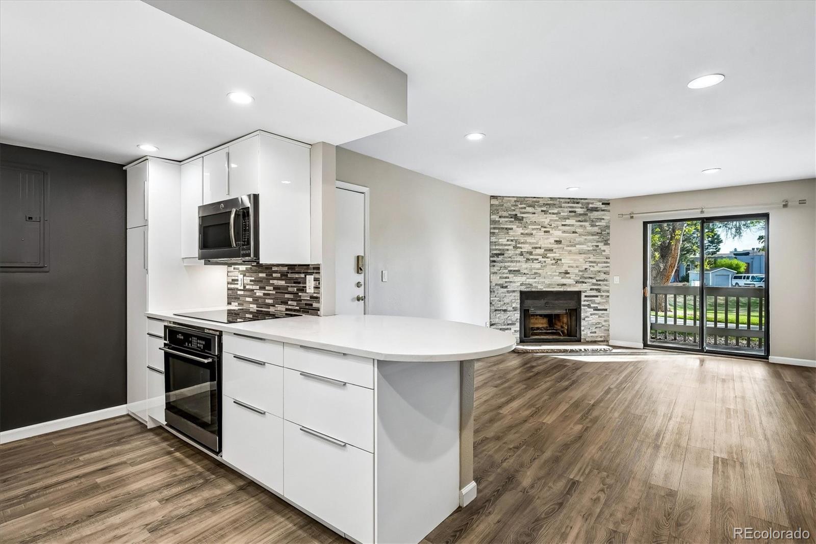 8335 Fairmount Drive Denver CO 80247