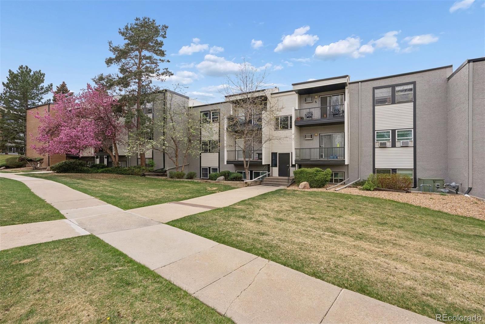 1300 Golden Circle Golden CO 80401