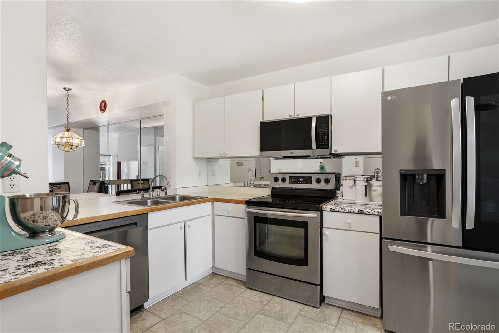 1885 S Quebec Way Denver CO 80231