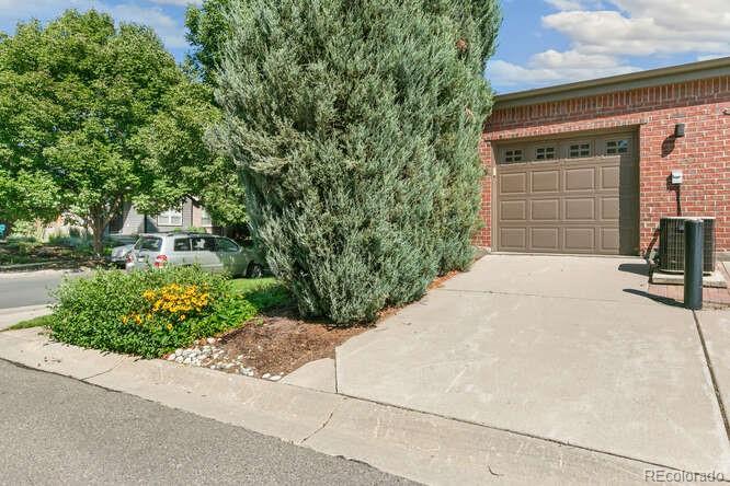 160 Poplar Street Denver CO 80220