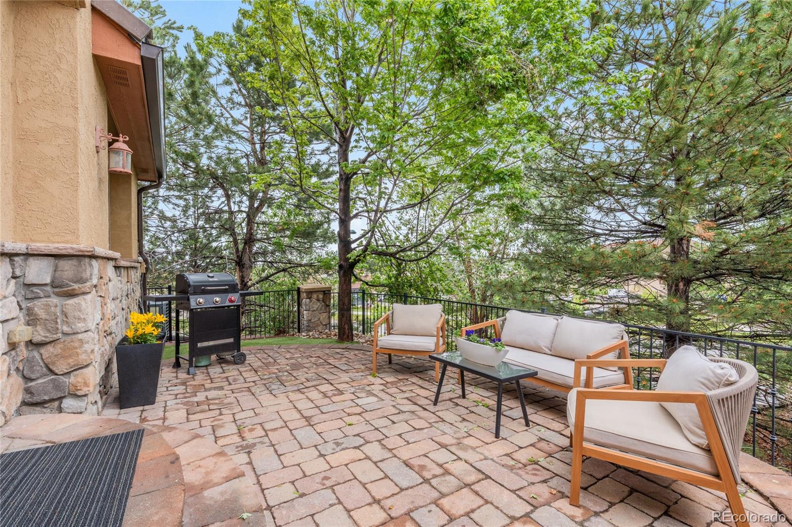 10066 Bluffmont Court Lone Tree CO 80124