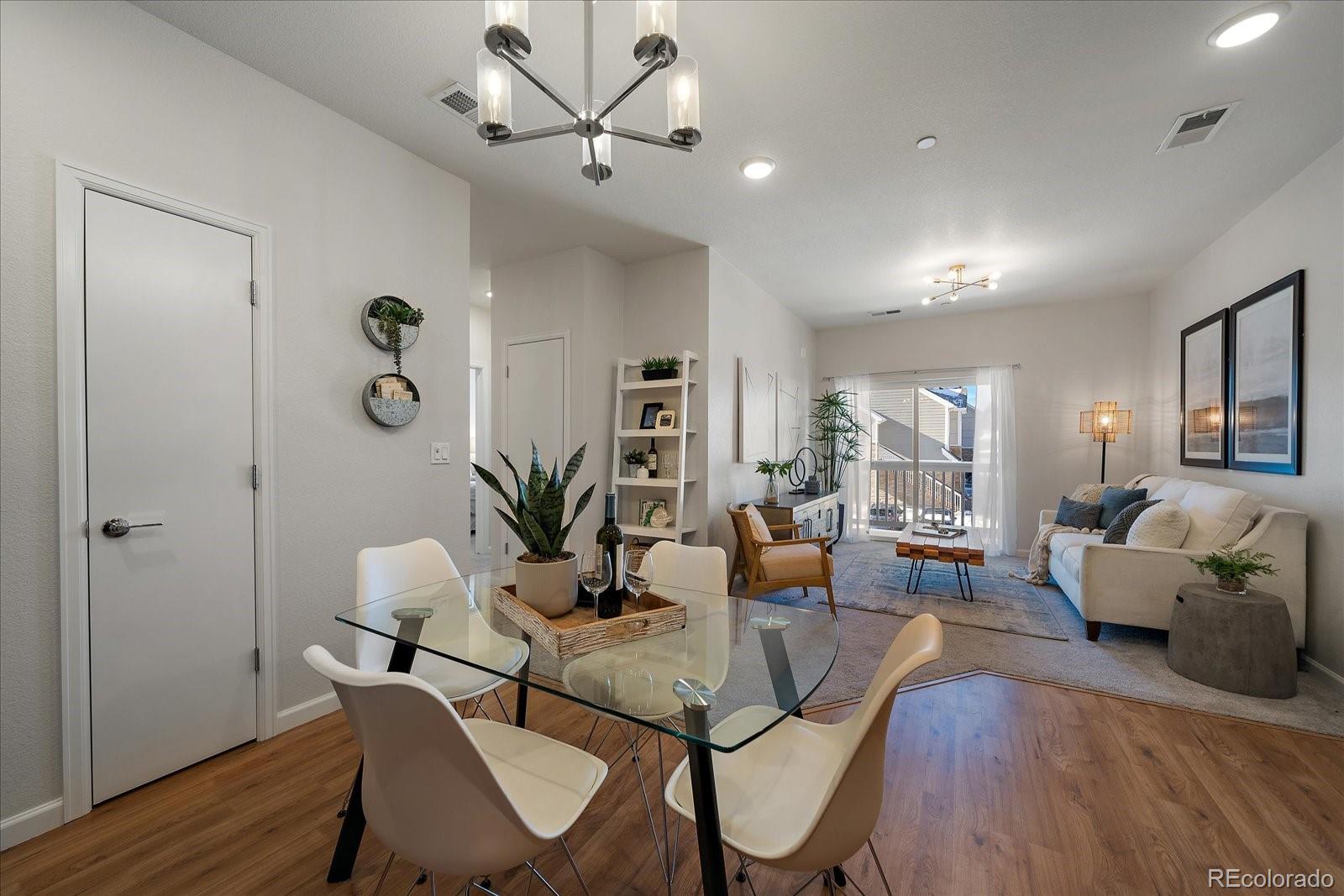 1841 S Dunkirk Street Aurora CO 80017