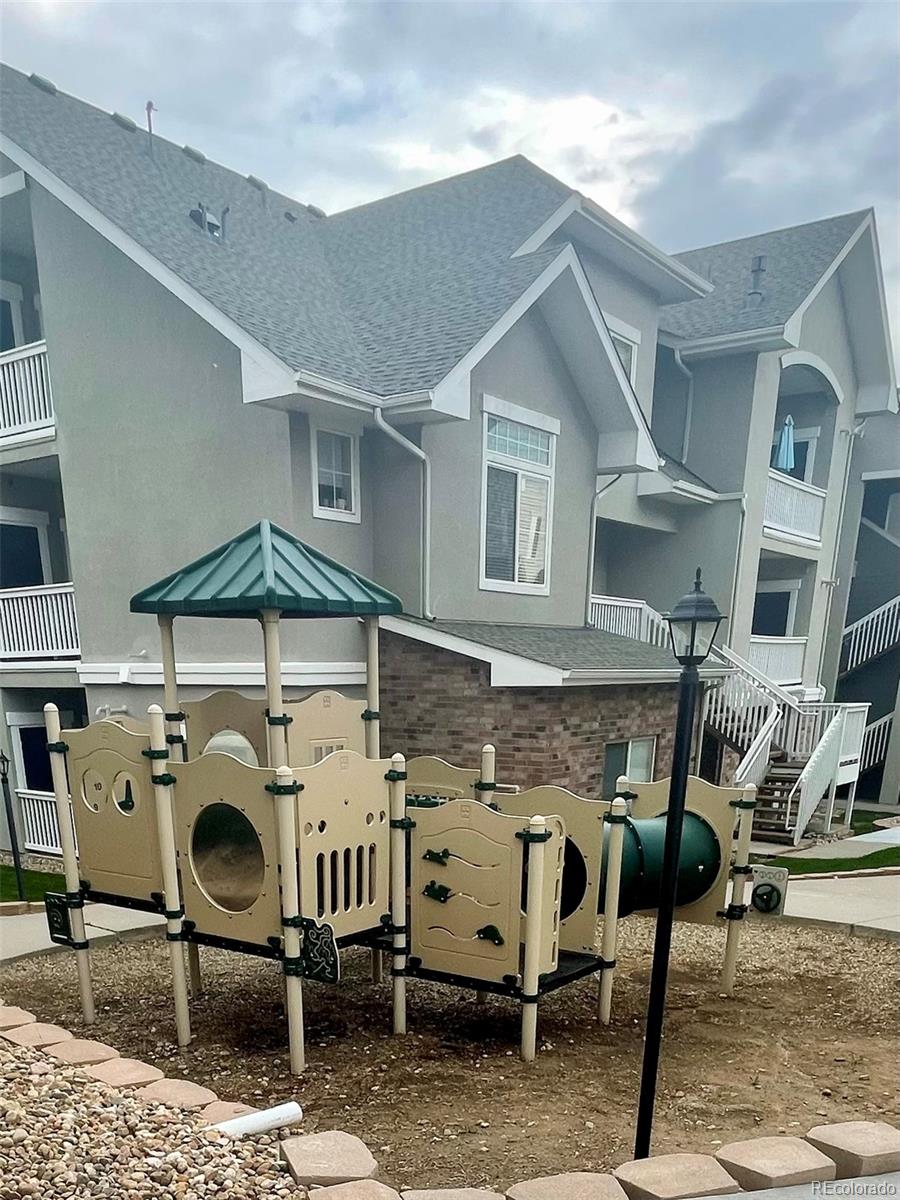 1841 S Dunkirk Street Aurora CO 80017