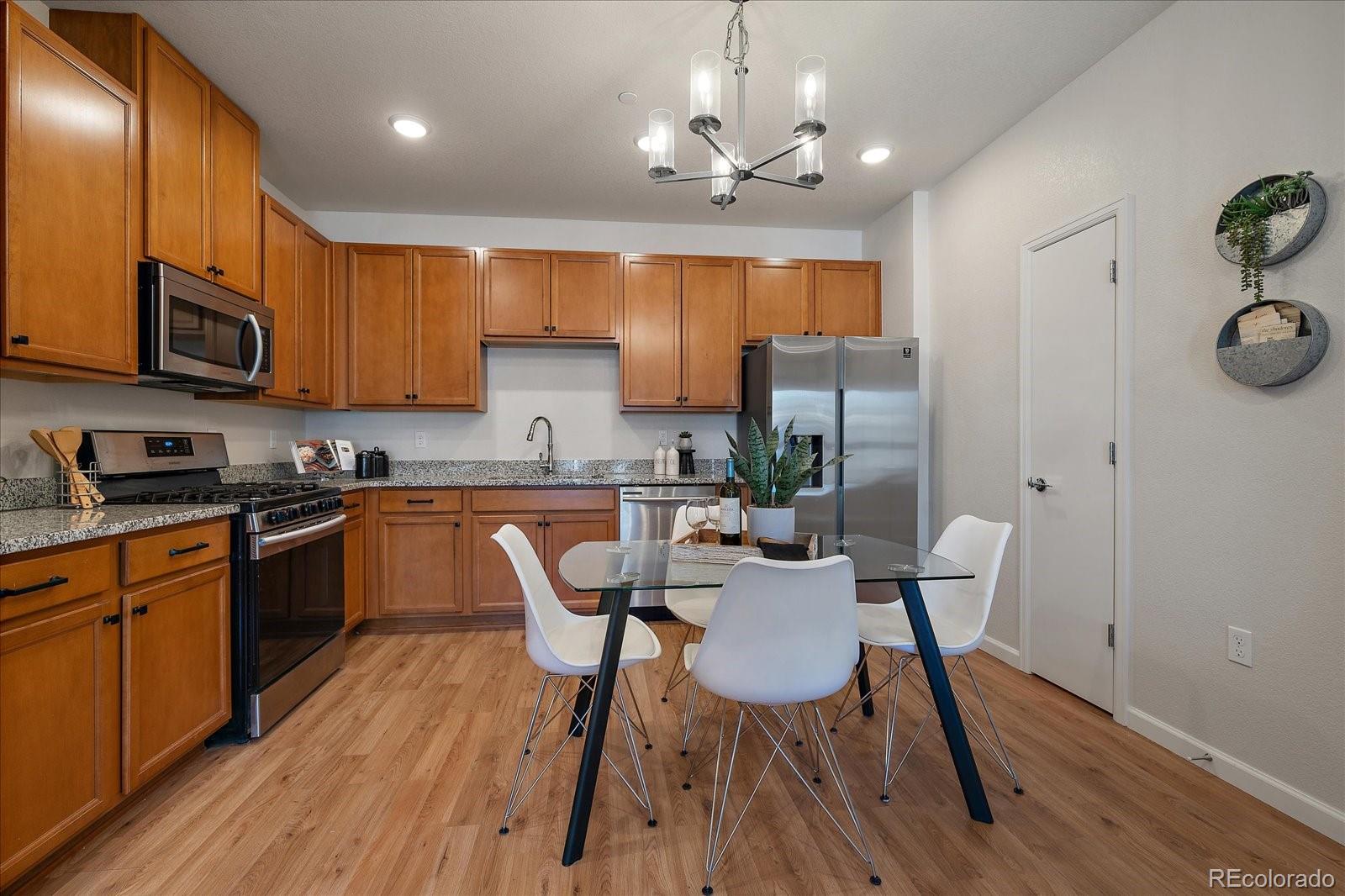 1841 S Dunkirk Street Aurora CO 80017
