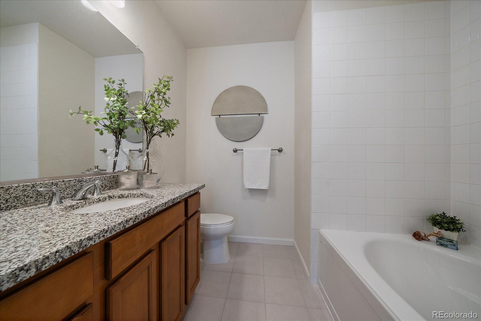 1841 S Dunkirk Street Aurora CO 80017