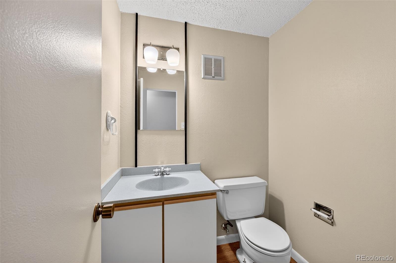 6434 E Bates Avenue Denver CO 80222