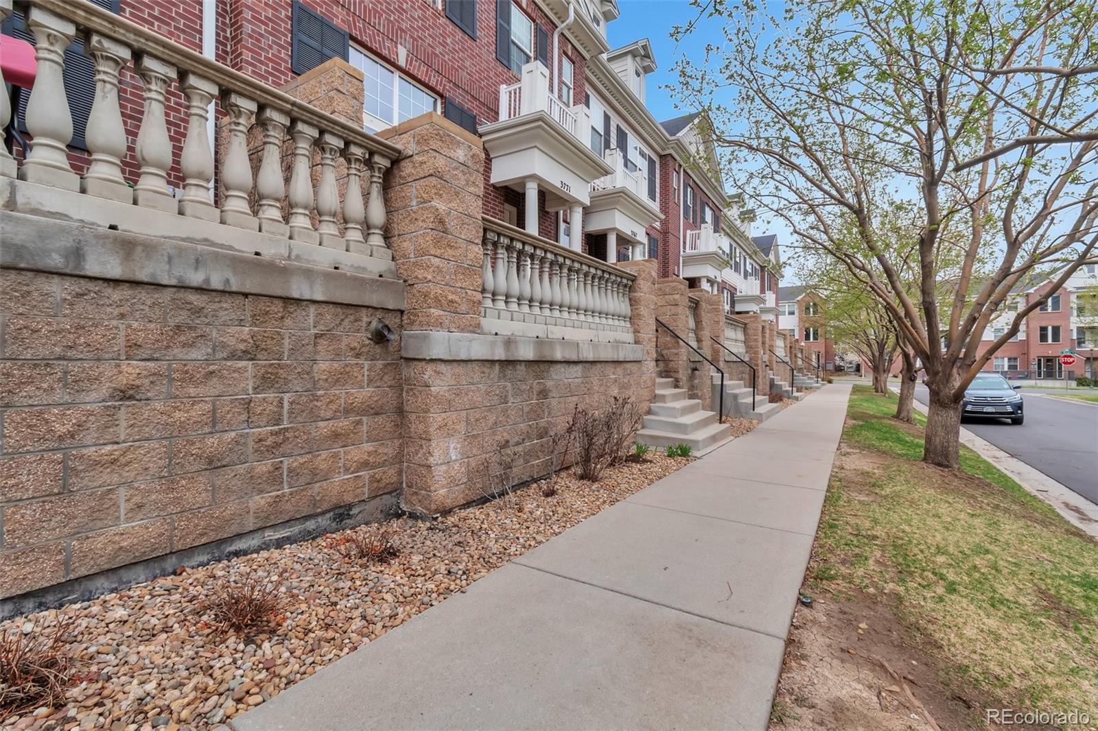 3771 S Dayton Street Aurora CO 80014