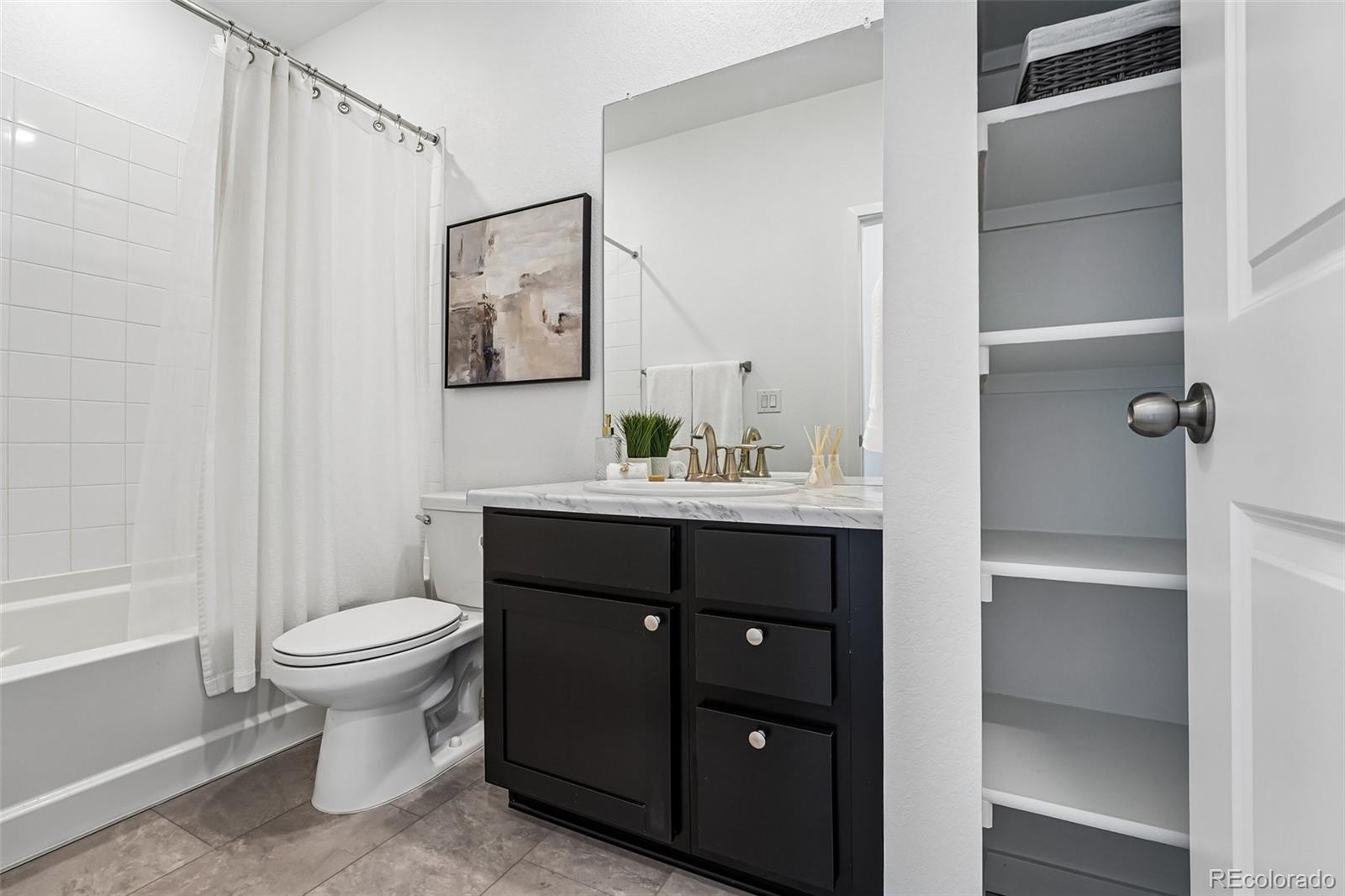 2092 S Upham Way Denver CO 80227