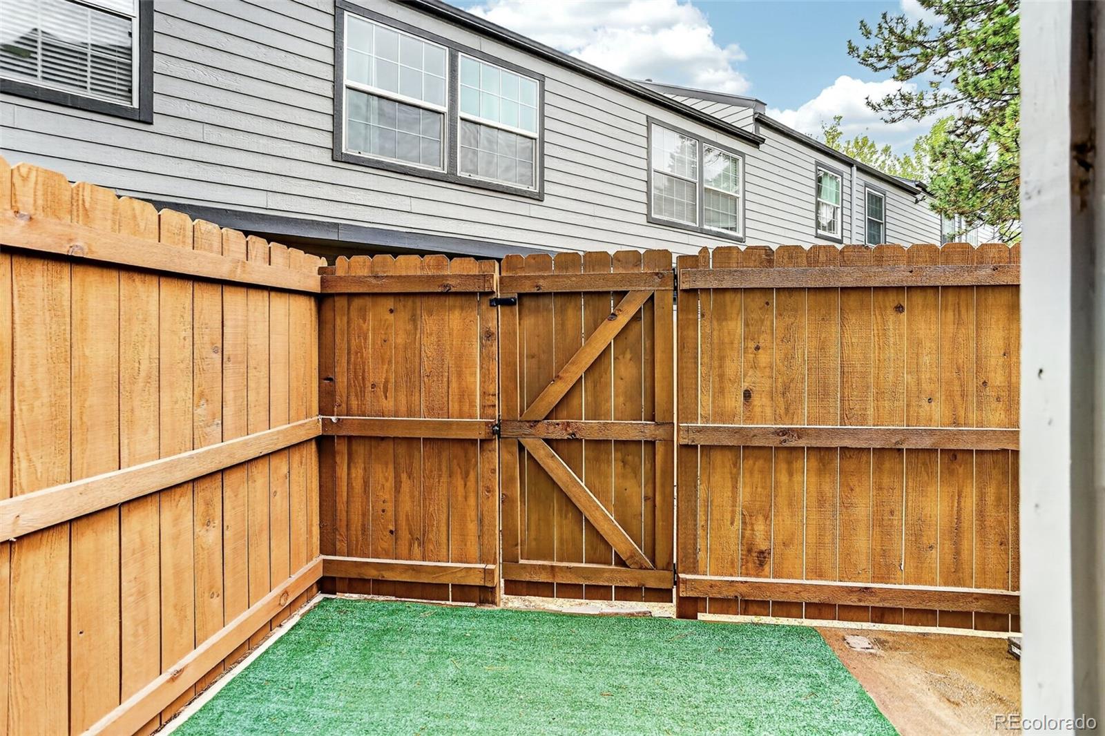 1939 Newland Court Lakewood CO 80214