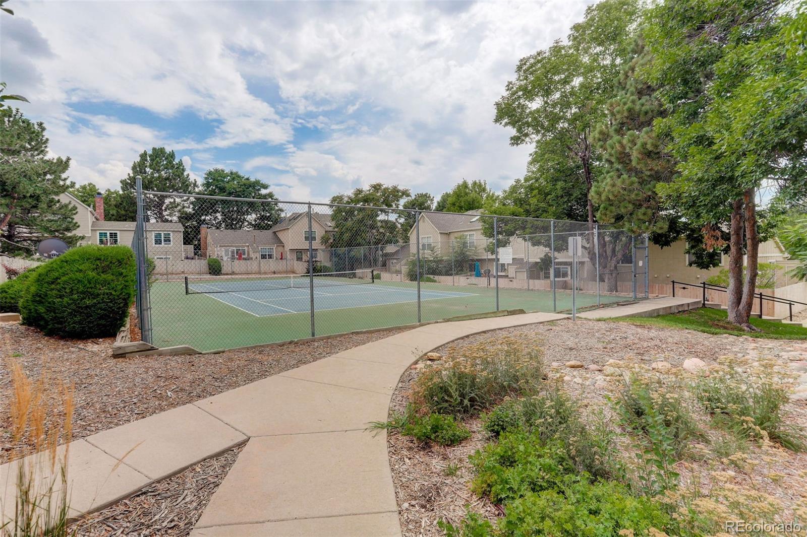 1295 S Zeno Circle Aurora CO 80017