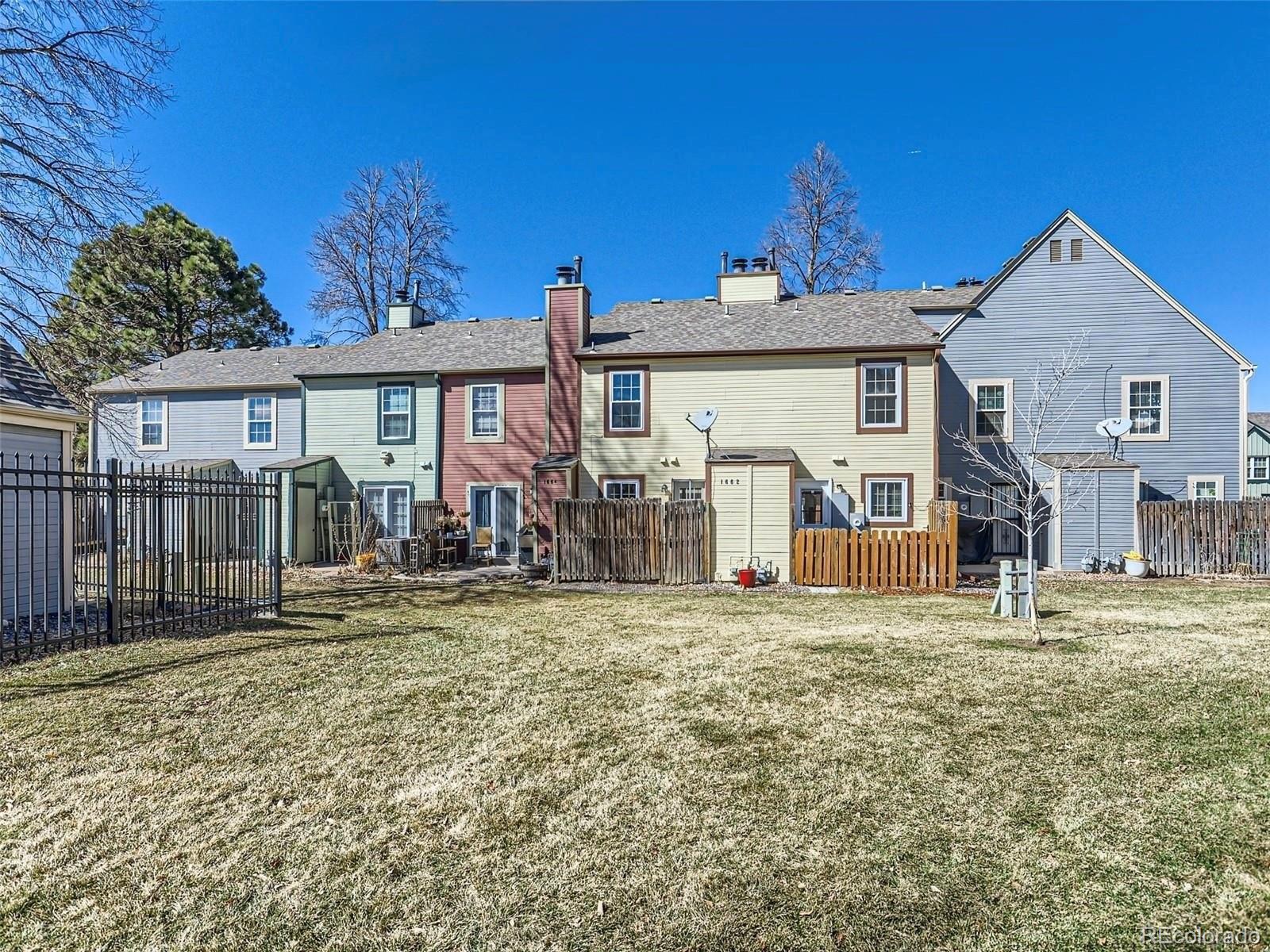 1662 S Blackhawk Way Aurora CO 80012