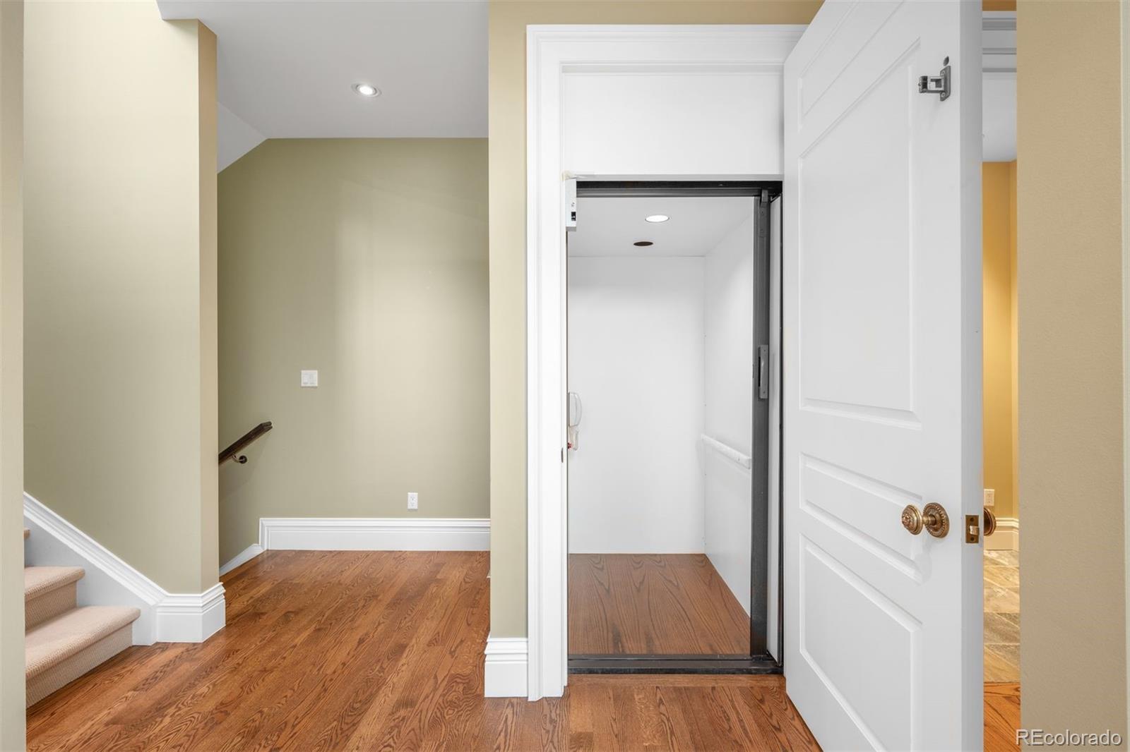 465 Monroe Street Denver CO 80206