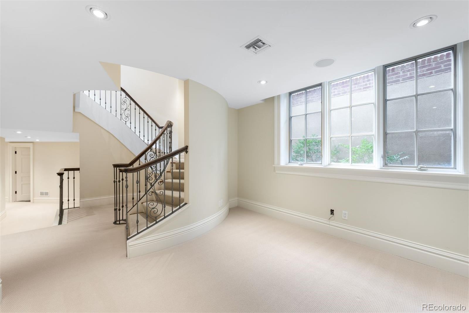 465 Monroe Street Denver CO 80206