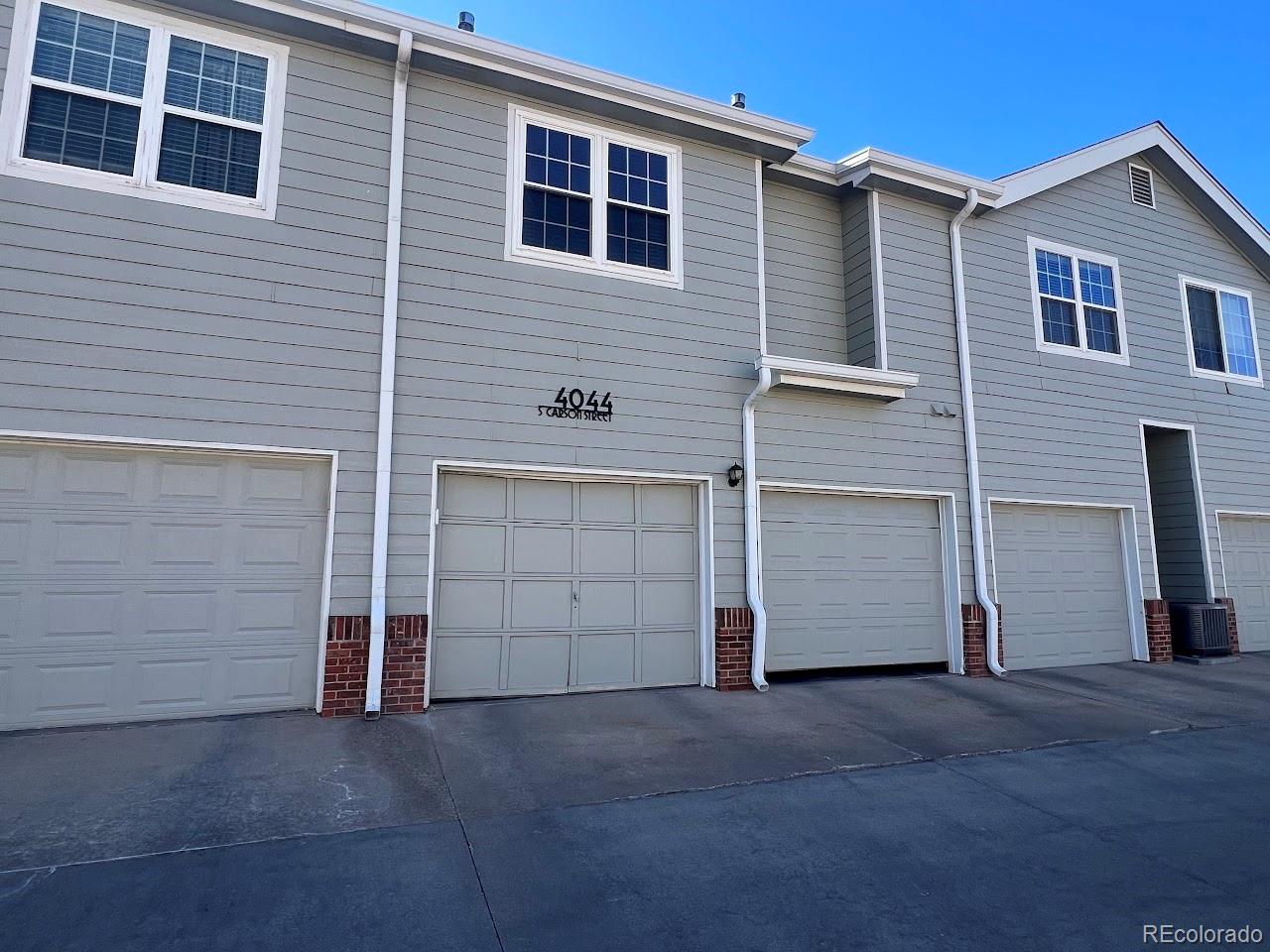 4044 S Carson Street Aurora CO 80014