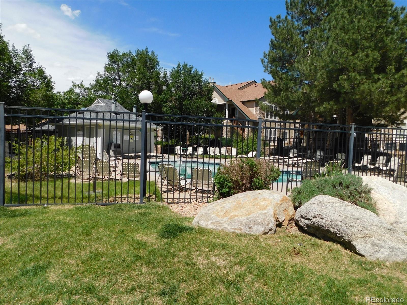 4044 S Carson Street Aurora CO 80014