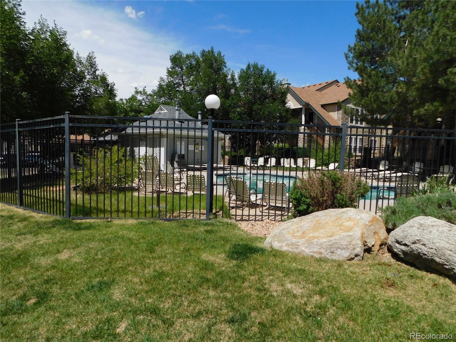 4044 S Carson Street Aurora CO 80014