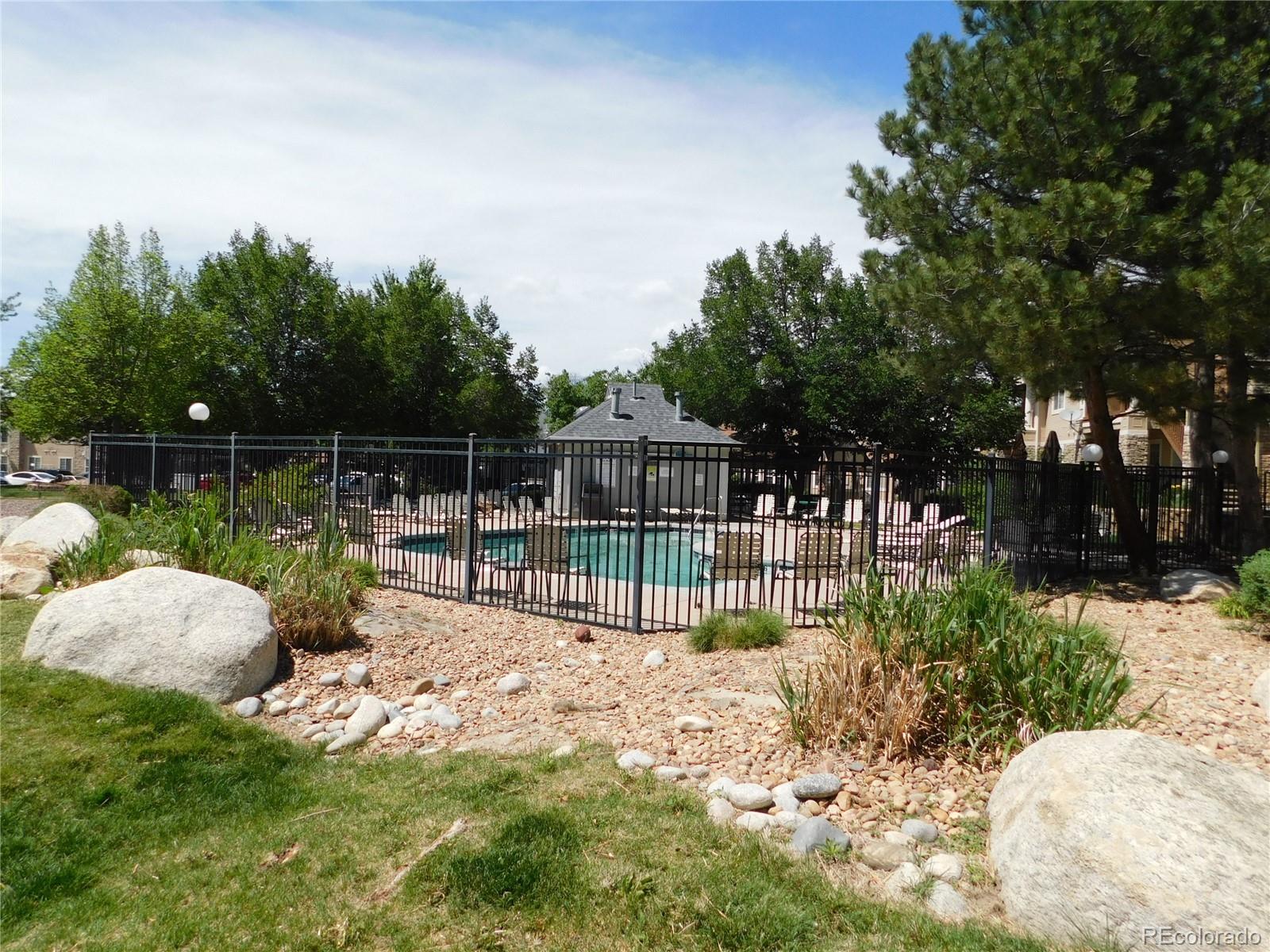 4044 S Carson Street Aurora CO 80014