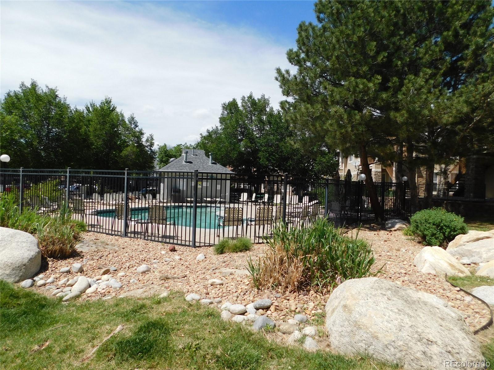 4044 S Carson Street Aurora CO 80014