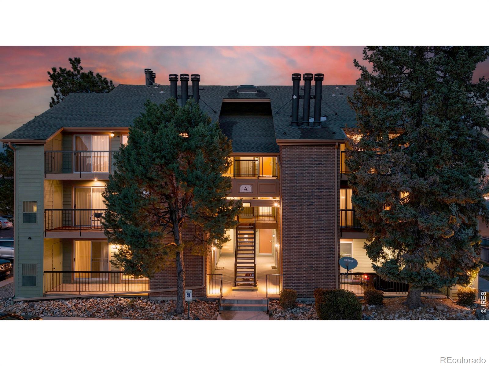 4899 S Dudley Street Littleton CO 80123